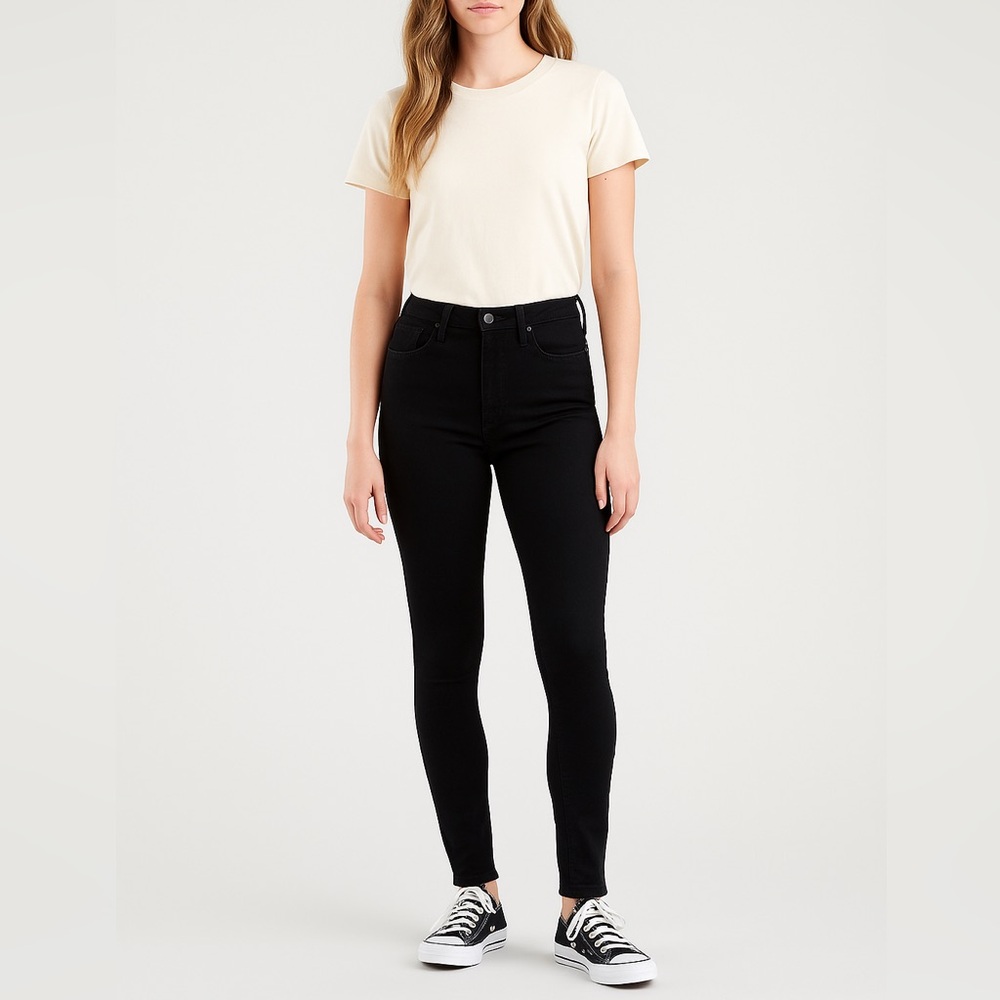 Levi’s 720 High Rise Super Skinny Jeans – Black – Size 28